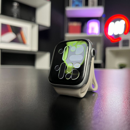 Trade in Apple Watch Series 8 45mm Silver IMEI: N7J4